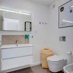 Luxury Two Bedroom With Private Roof Terrace And Hot Tub * Alvor