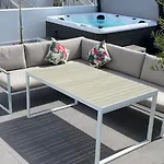 Luxury Two Bedroom With Private Roof Terrace And Hot Tub Apartamento *