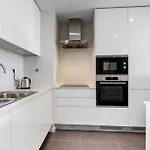 Luxury Two Bedroom With Private Roof Terrace And Hot Tub Apartamento Alvor