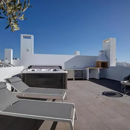 Luxury Two Bedroom With Private Roof Terrace And Hot Tub Alvor